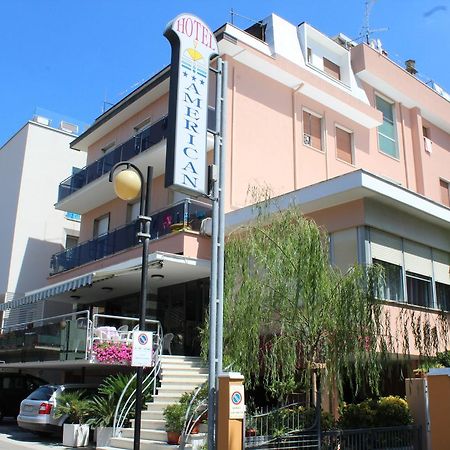 Hotel American 贝拉里亚-伊贾马里纳 外观 照片